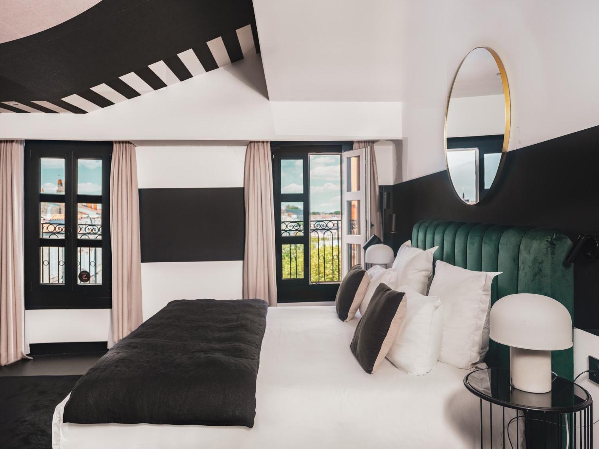 Maisons Du Monde Hotel & Suites - La Rochelle Vieux Port Εξωτερικό φωτογραφία